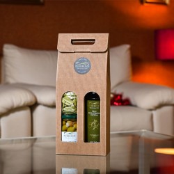 Christmas gift box with extra virgin olive oil and typical Salento products
