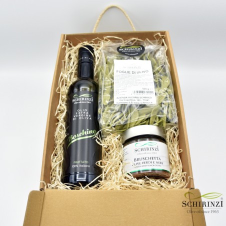 Apulia gift box - Gift box of typical Apulian products with oil, pasta and olive bruschetta